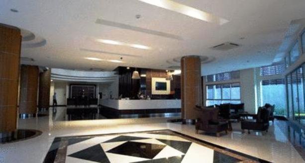 August Suites Pattaya Eksteriør billede