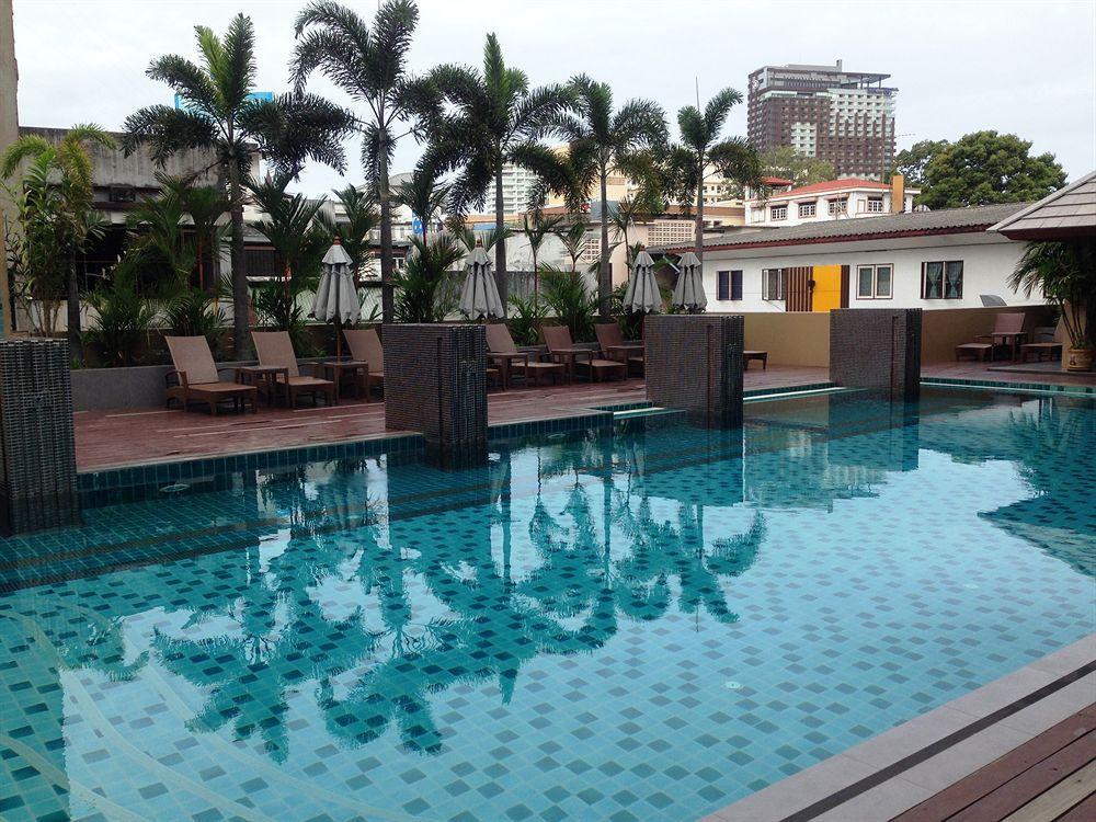 August Suites Pattaya Eksteriør billede